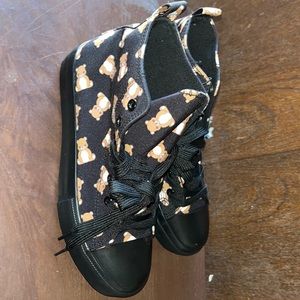 Hot Topic - black high top teddy bear sneakers - Size 8